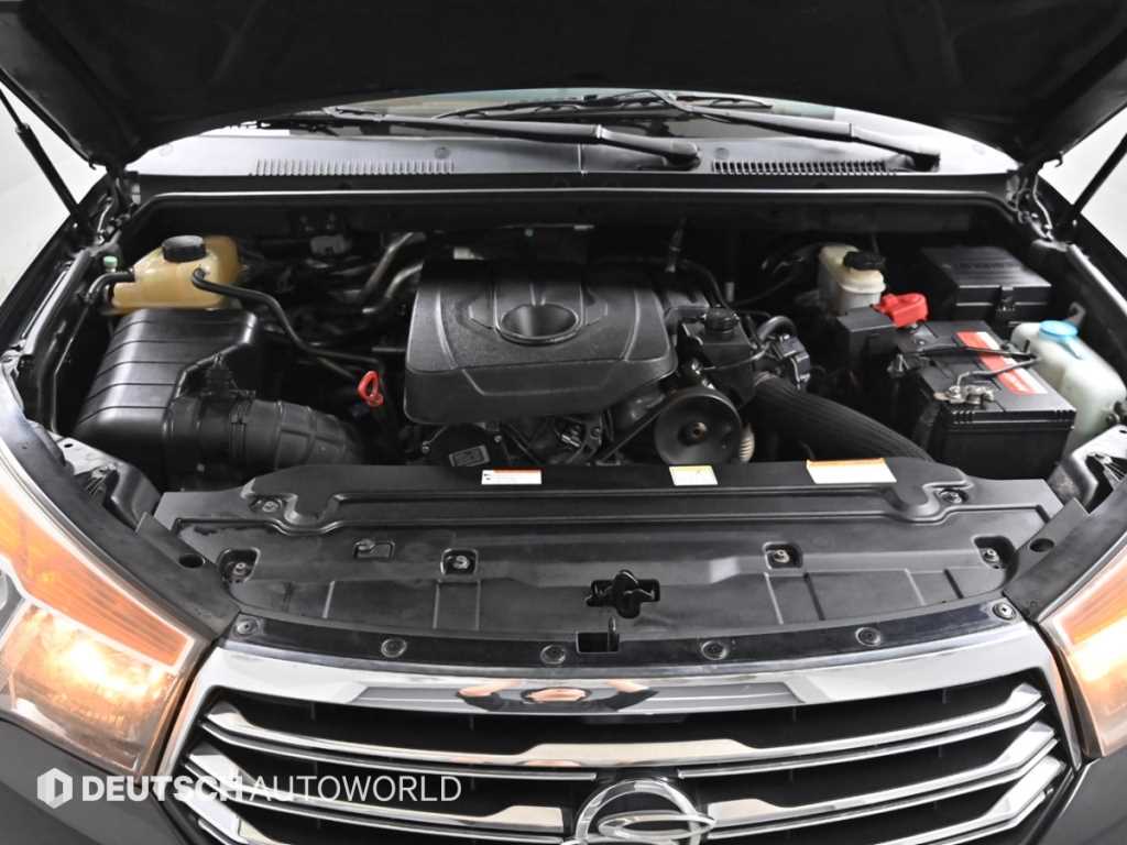 Ssangyong Korando - Vista 6