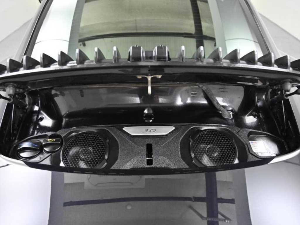 Porsche 911 - Vista 6