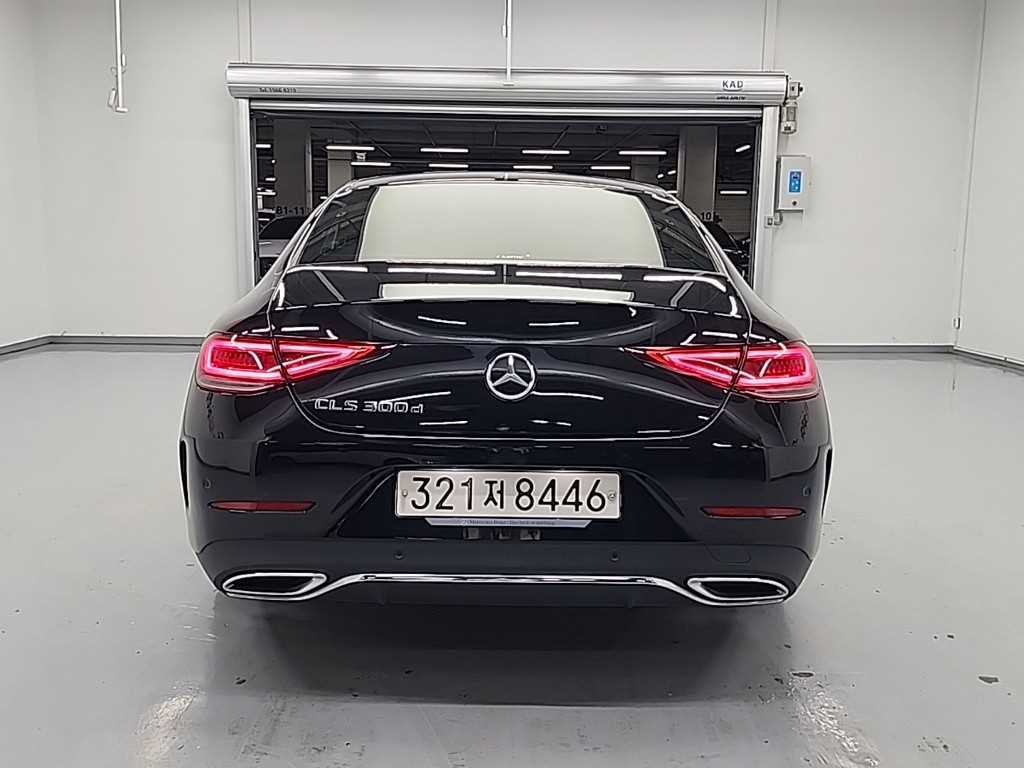 Mercedes Benz CLS Class - Vista 2