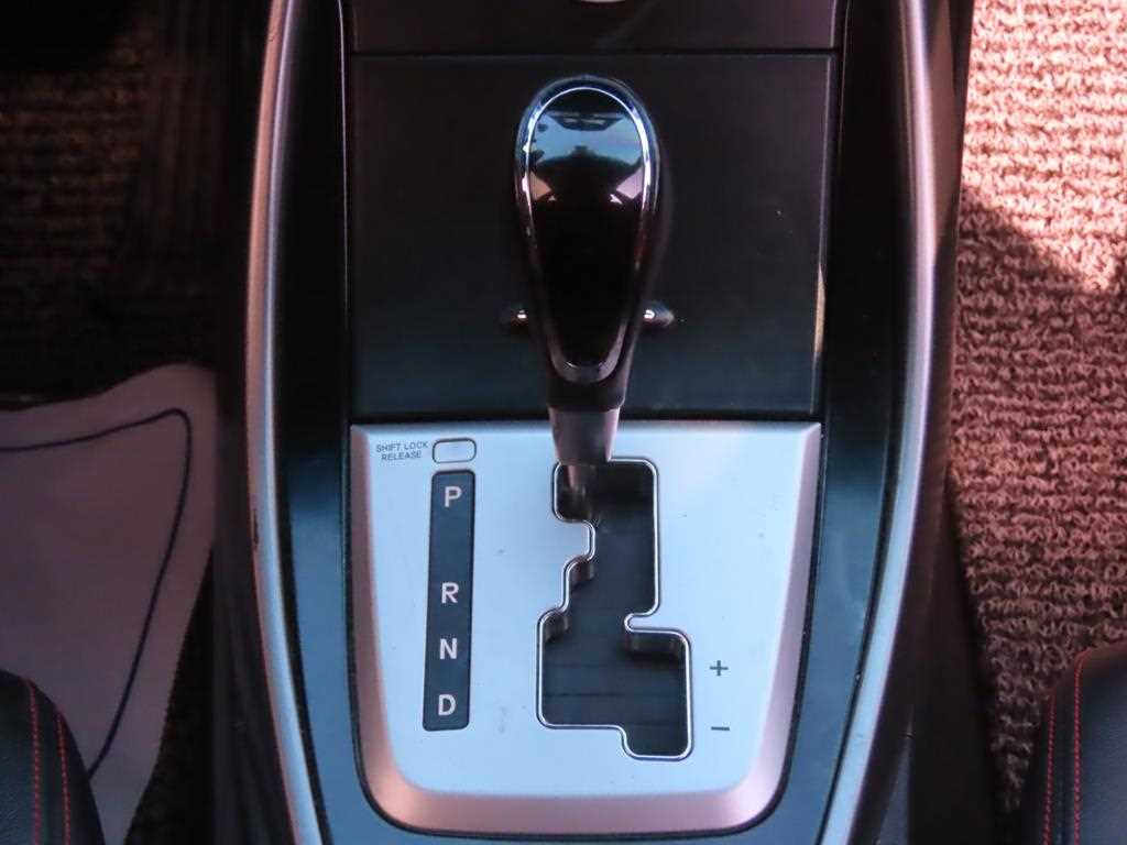 HYUNDAI Avante - Vista 12