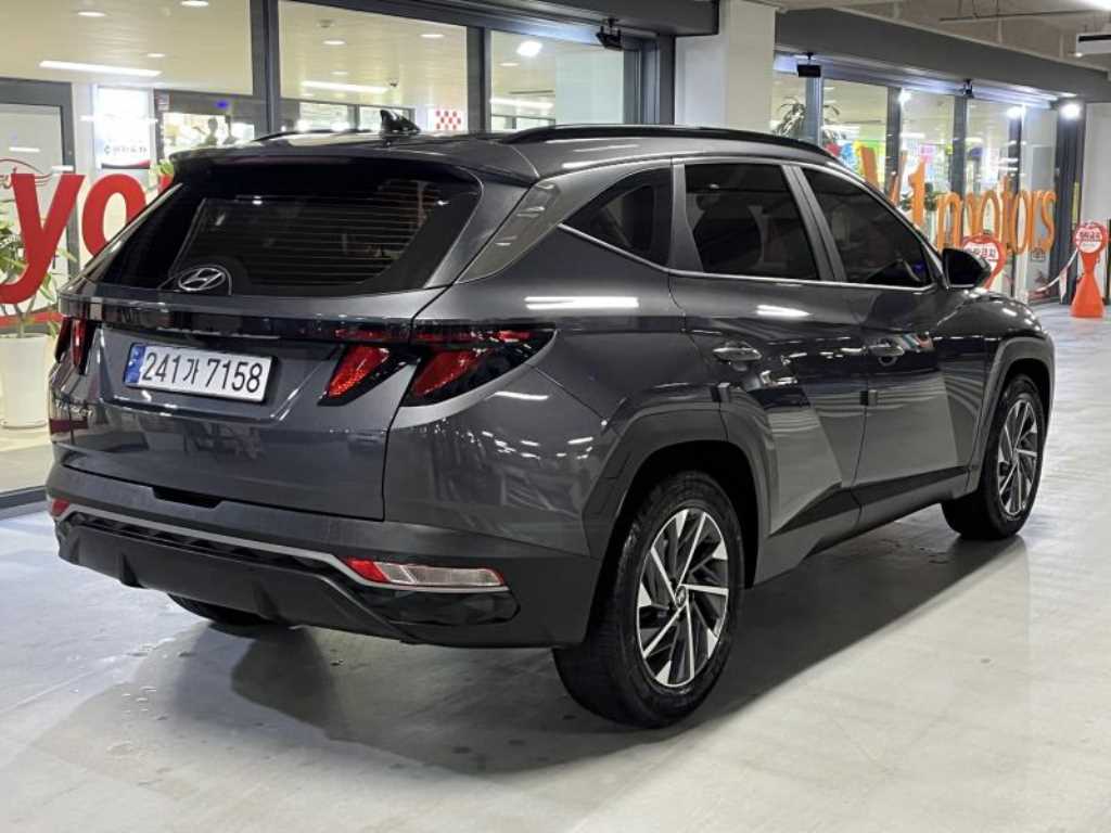 HYUNDAI Tucson - Vista 4