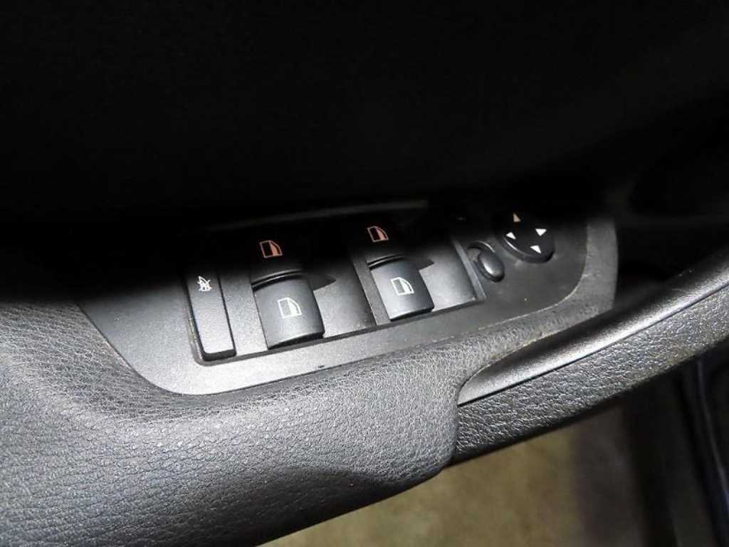 BMW X1 2014 Azul - Importación desde Corea - HF Imports Iquique - Foto 13