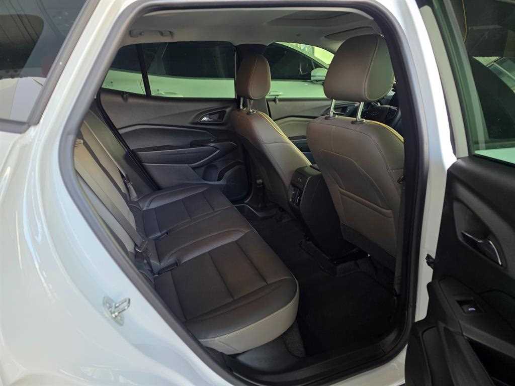 Chevrolet Trax - Vista 12