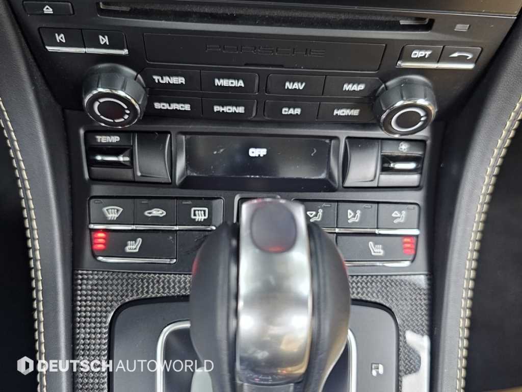 Porsche 718 2020 Rojo - Importación desde Corea - HF Imports Iquique - Foto 17