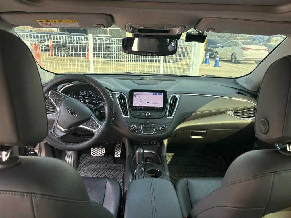 Chevrolet Malibu - Vista 9