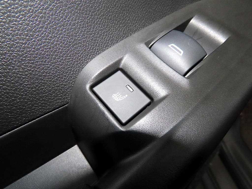 Chevrolet Trail Blazer 2021 Blanco - Importación desde Corea - HF Imports Iquique - Foto 14