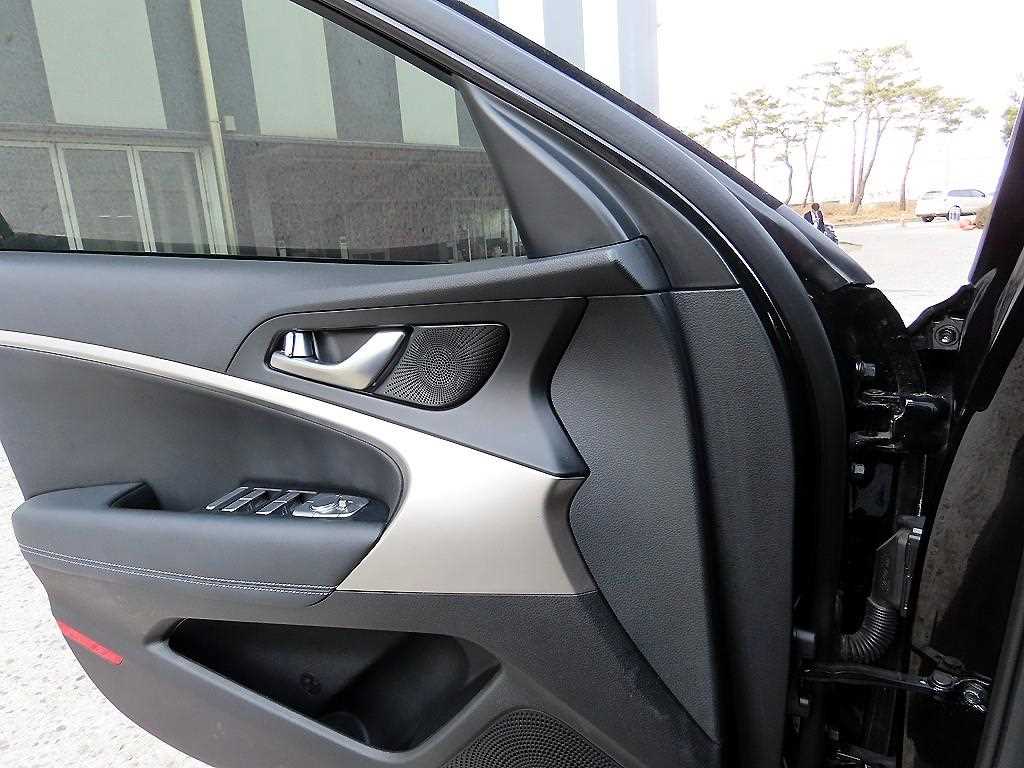 Genesis G70 - Vista 11