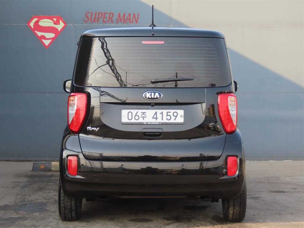 KIA Ray - Vista 4