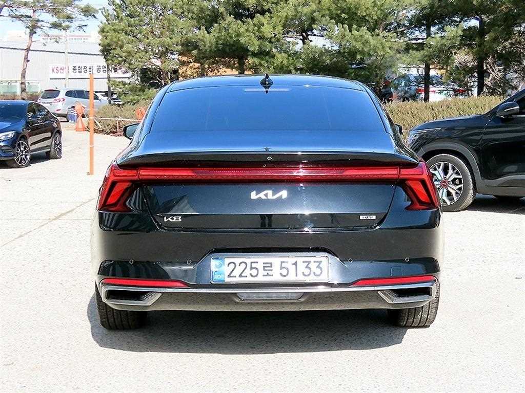 KIA K8 - Vista 4