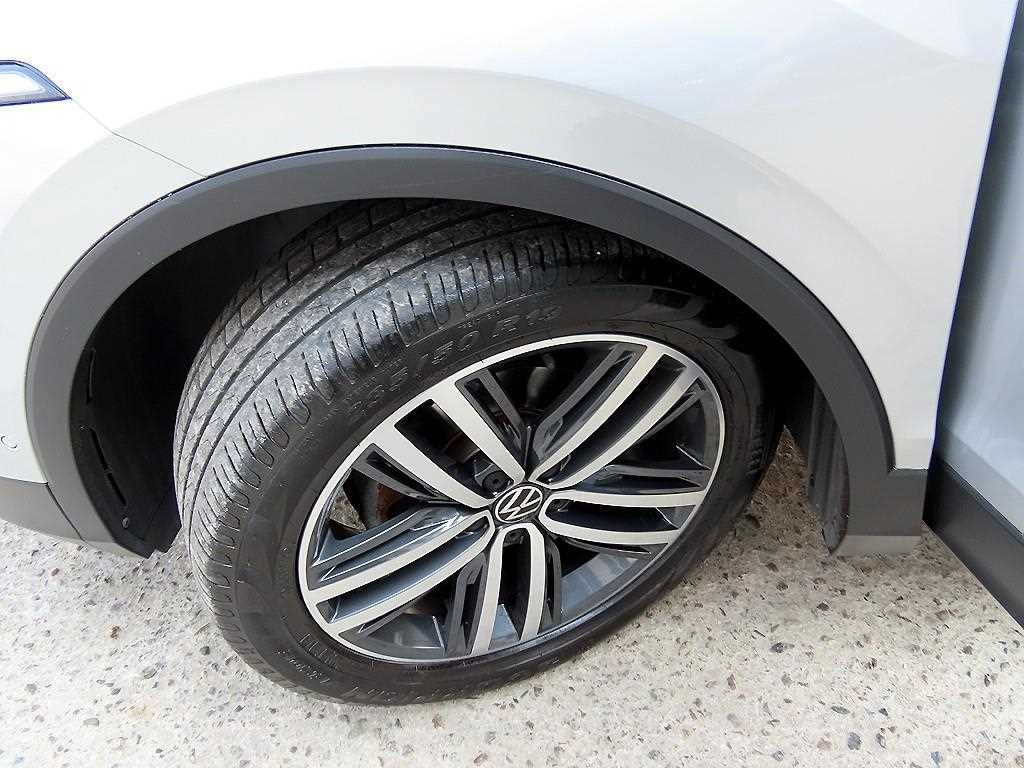 Volkswagen Tiguan 2022 Gris - Importación desde Corea - HF Imports Iquique - Foto 20