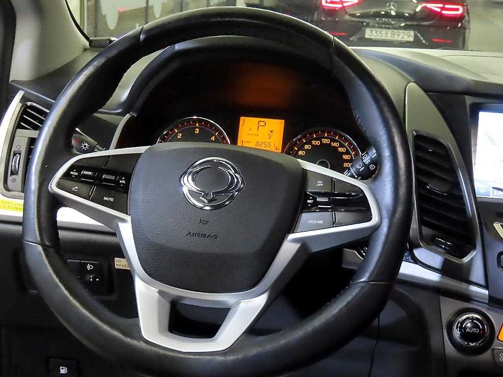 Ssangyong Korando - Vista 8