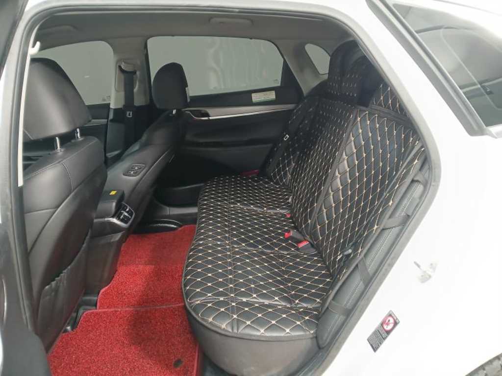 HYUNDAI Grandeur - Vista 7