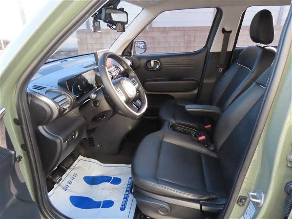 HYUNDAI Casper - Vista 6