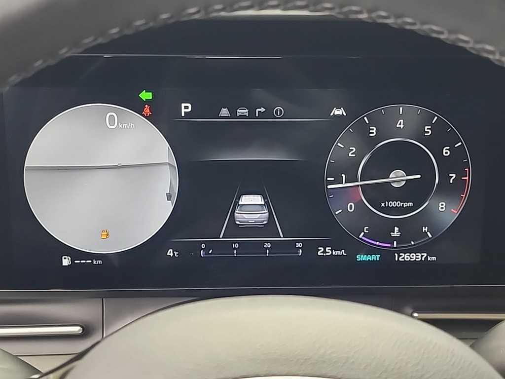 KIA Carnival - Vista 6