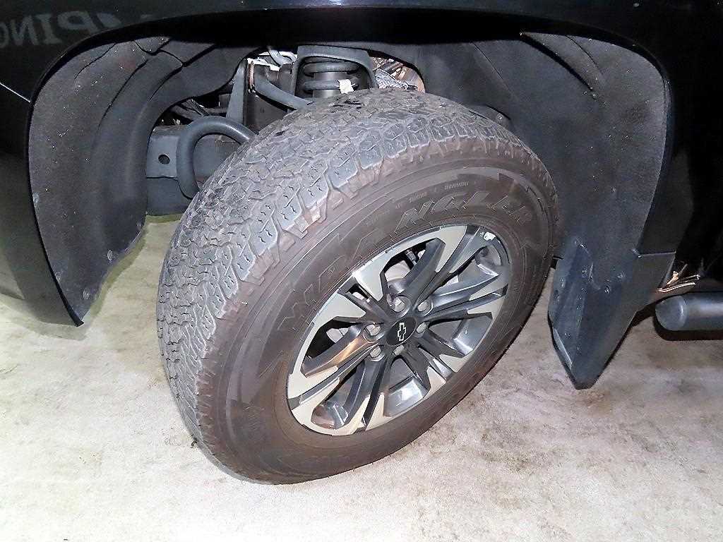 Chevrolet ?Colorado 2021 Negro - Importación desde Corea - HF Imports Iquique - Foto 18