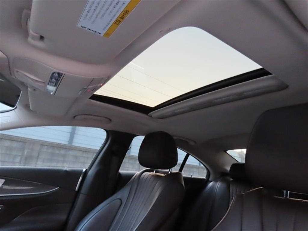 Mercedes Benz CLS Class 2019 Negro - Importación desde Corea - HF Imports Iquique - Foto 17