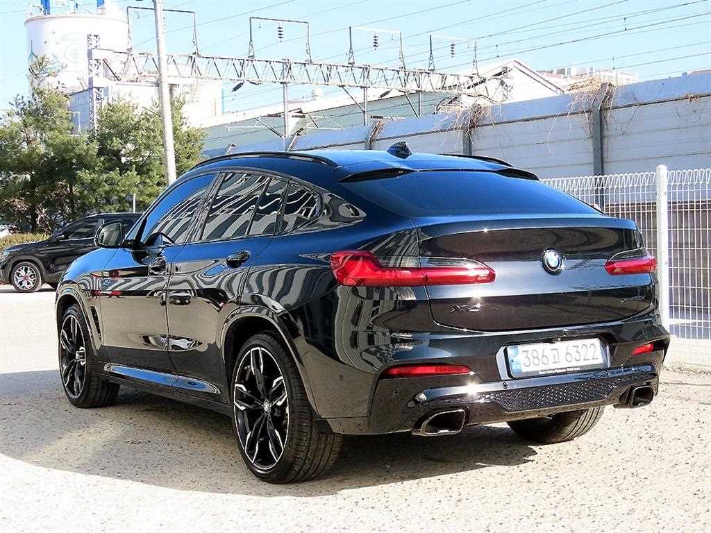 BMW X4 - Vista 3