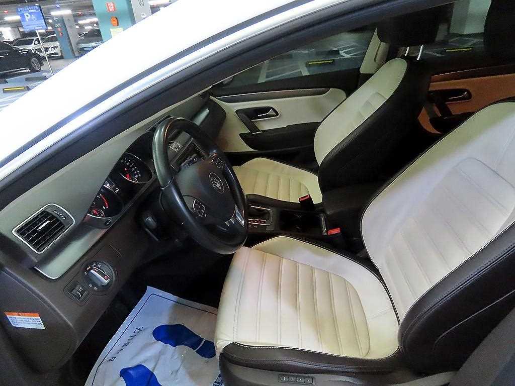 Volkswagen CC - Vista 6