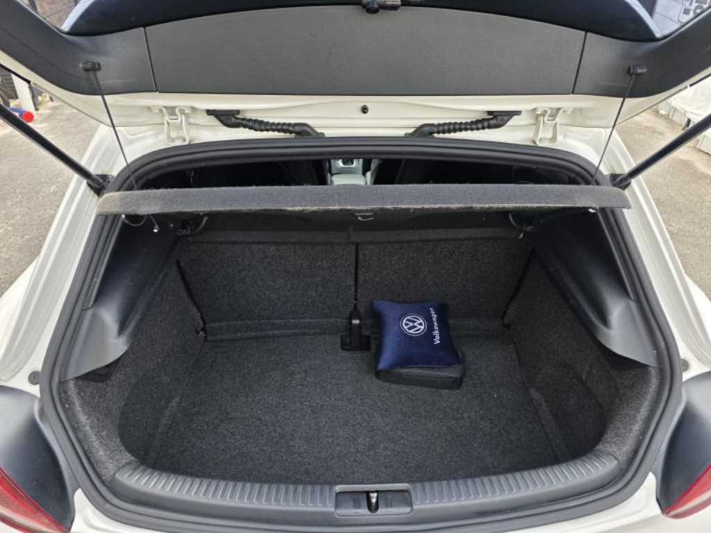 Volkswagen Scirocco - Vista 4