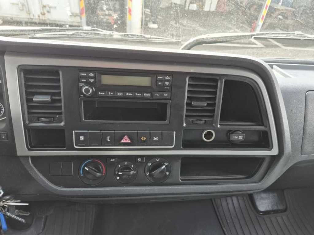 medium and large cargo truck 2017 Blanco - Importación desde Corea - HF Imports Iquique - Foto 16