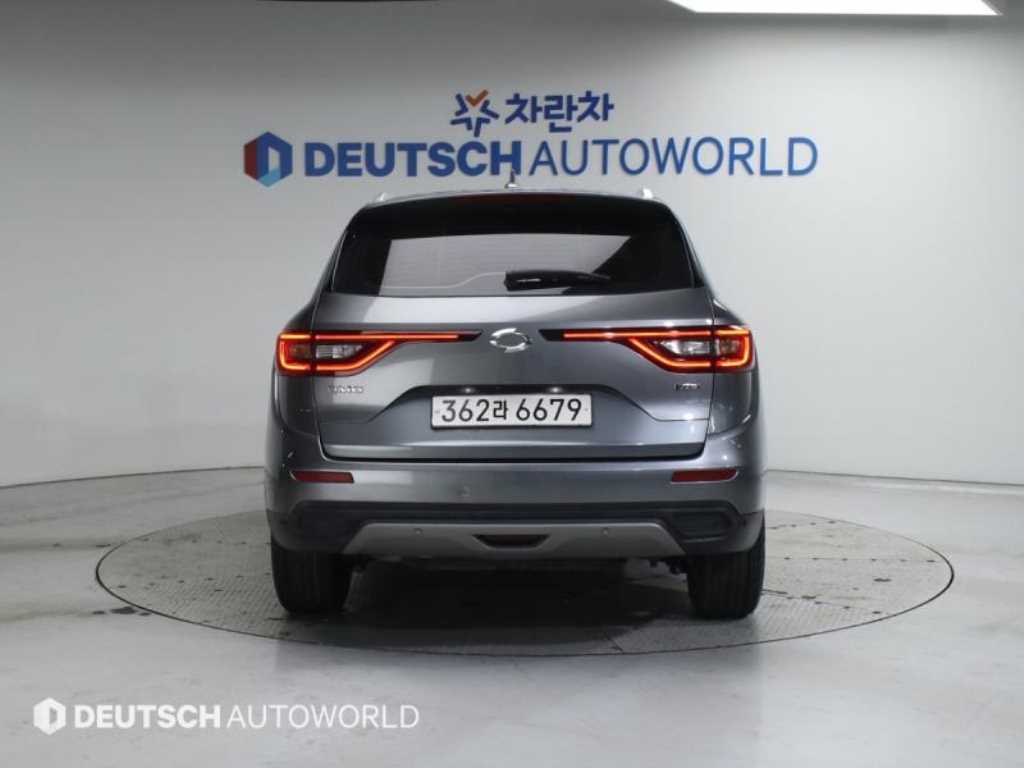 SAMSUNG QM6 - Vista 4