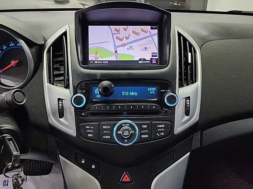 Chevrolet Cruise - Vista 10