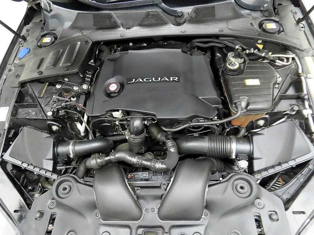 Jaguar XJ 2019 Negro - Importación desde Corea - HF Imports Iquique - Foto 20