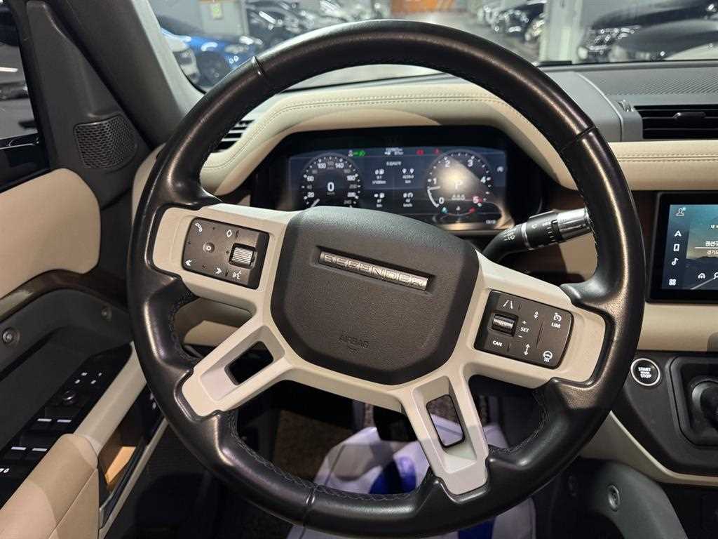 Land Rover Defender - Vista 9