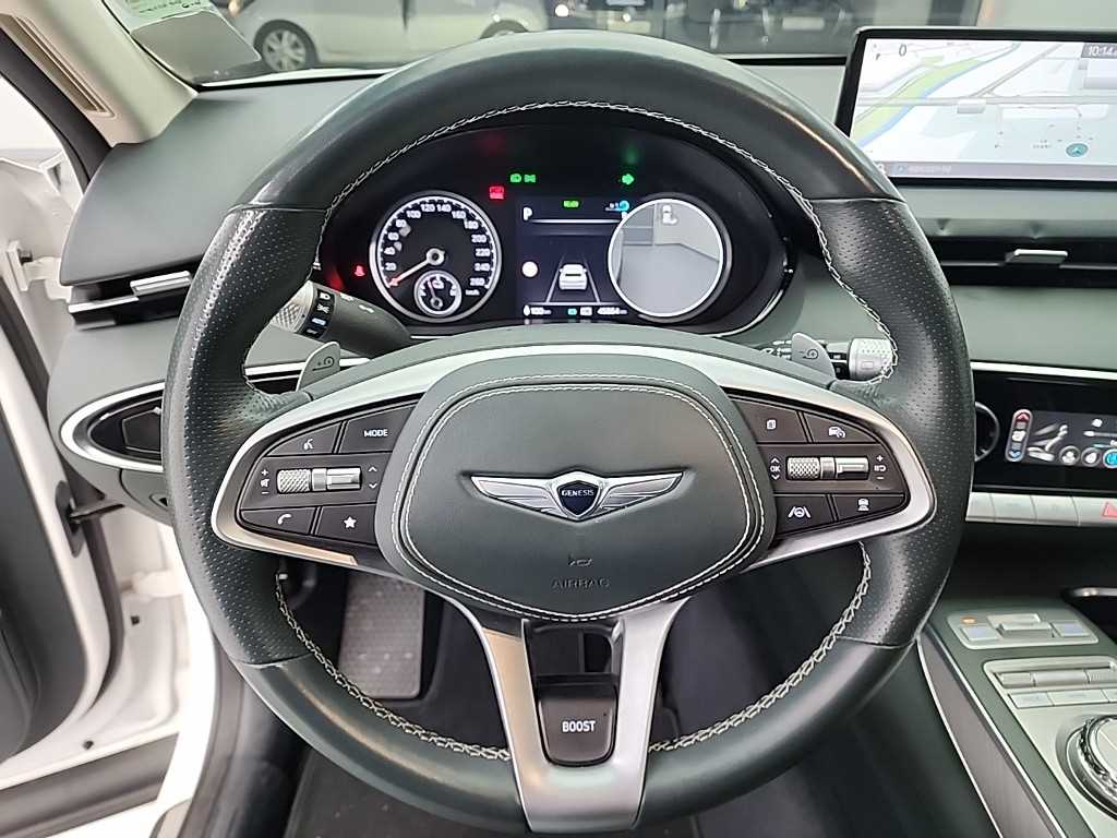 Genesis GV70 - Vista 9