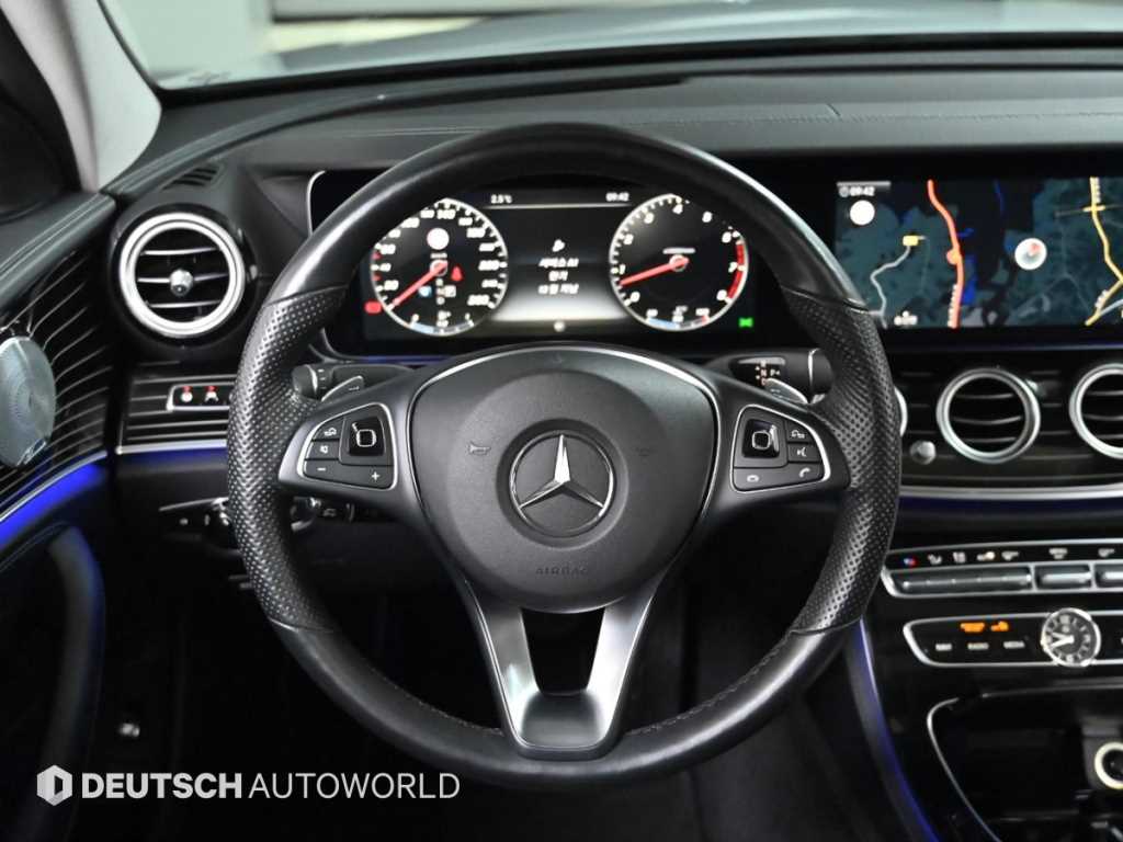 Mercedes Benz E class 2017 Plateado - Importación desde Corea - HF Imports Iquique - Foto 13