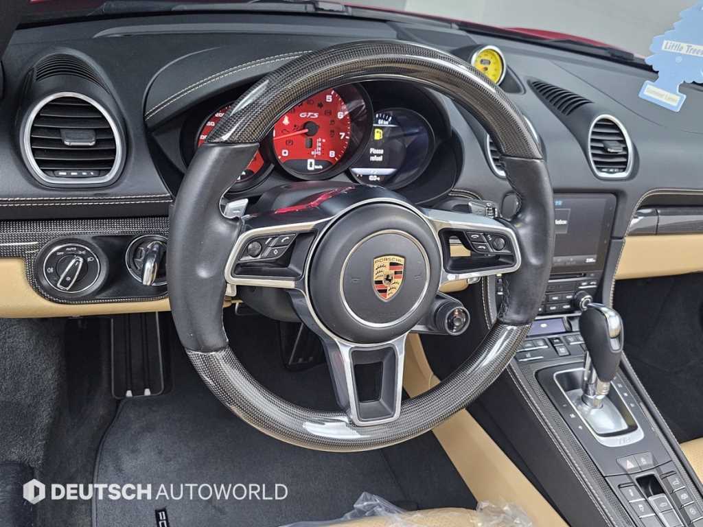 Porsche 718 2020 Rojo - Importación desde Corea - HF Imports Iquique - Foto 13