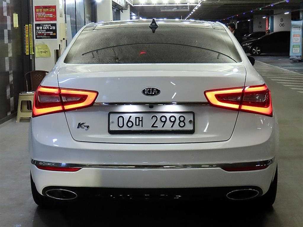 KIA K7 - Vista 5