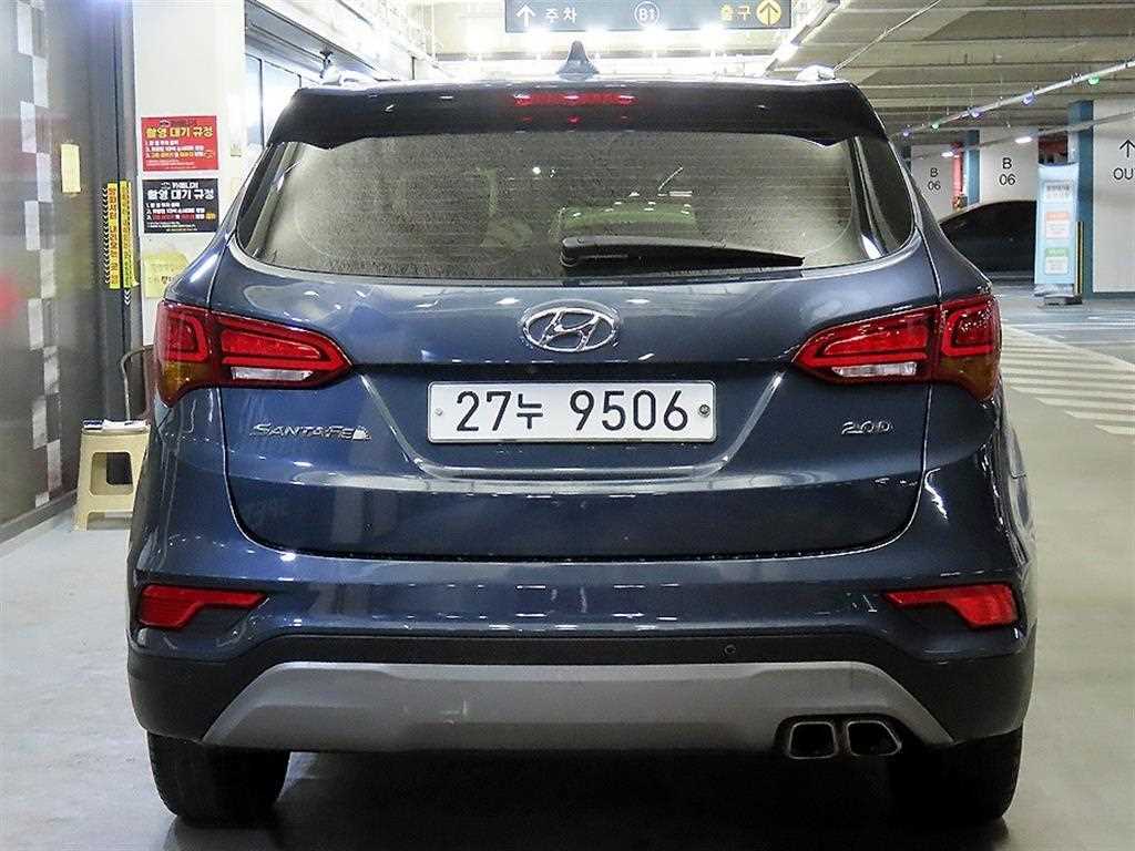 HYUNDAI Santa Fe - Vista 5