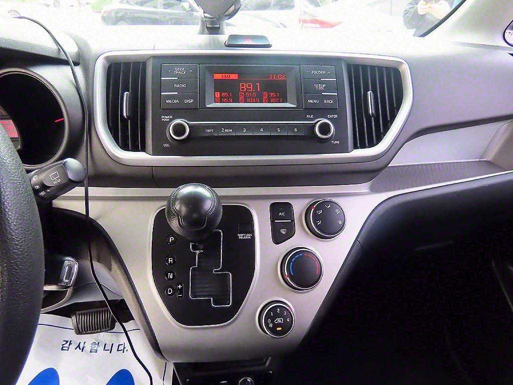 KIA Ray 2019 Blanco - Importación desde Corea - HF Imports Iquique - Foto 13