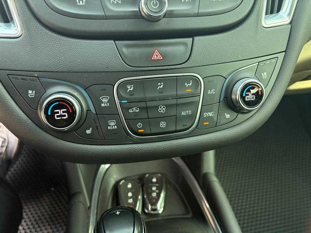 Chevrolet Malibu - Vista 12