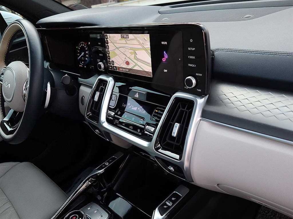 KIA Sorento - Vista 11