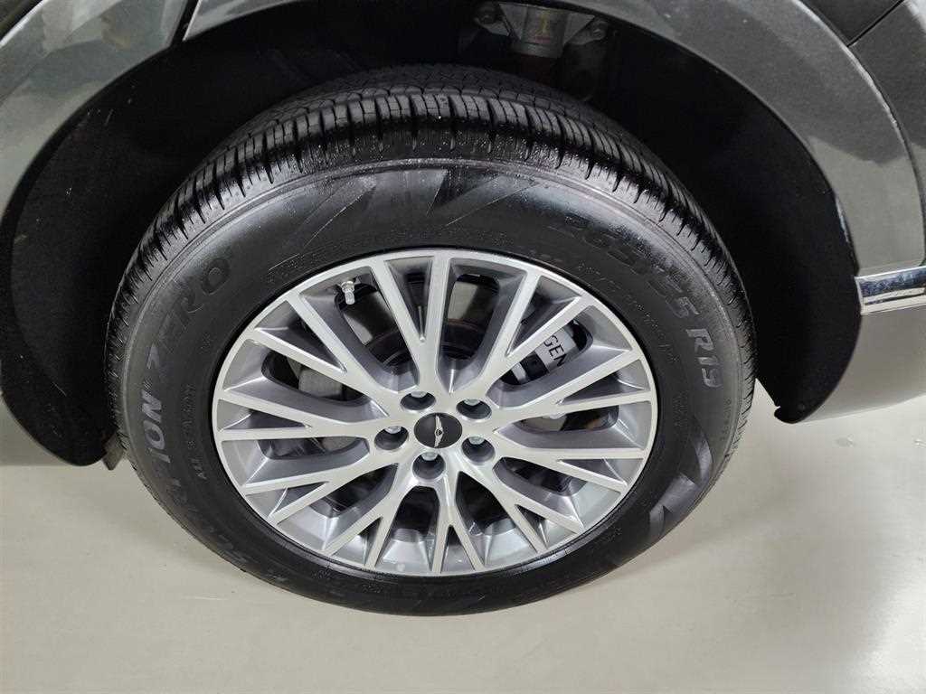 Genesis GV80 2025 Gris - Importación desde Corea - HF Imports Iquique - Foto 19