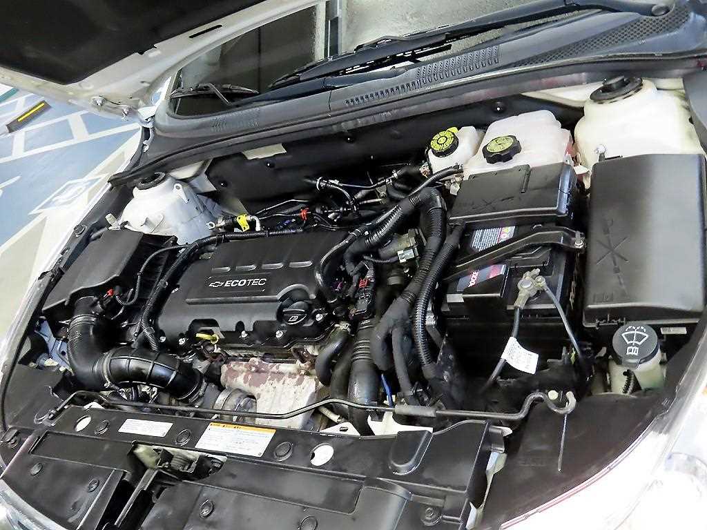 Chevrolet Cruise 2015 Blanco - Importación desde Corea - HF Imports Iquique - Foto 19