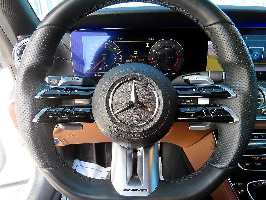 Mercedes Benz E class 2018 Blanco - Importación desde Corea - HF Imports Iquique - Foto 1