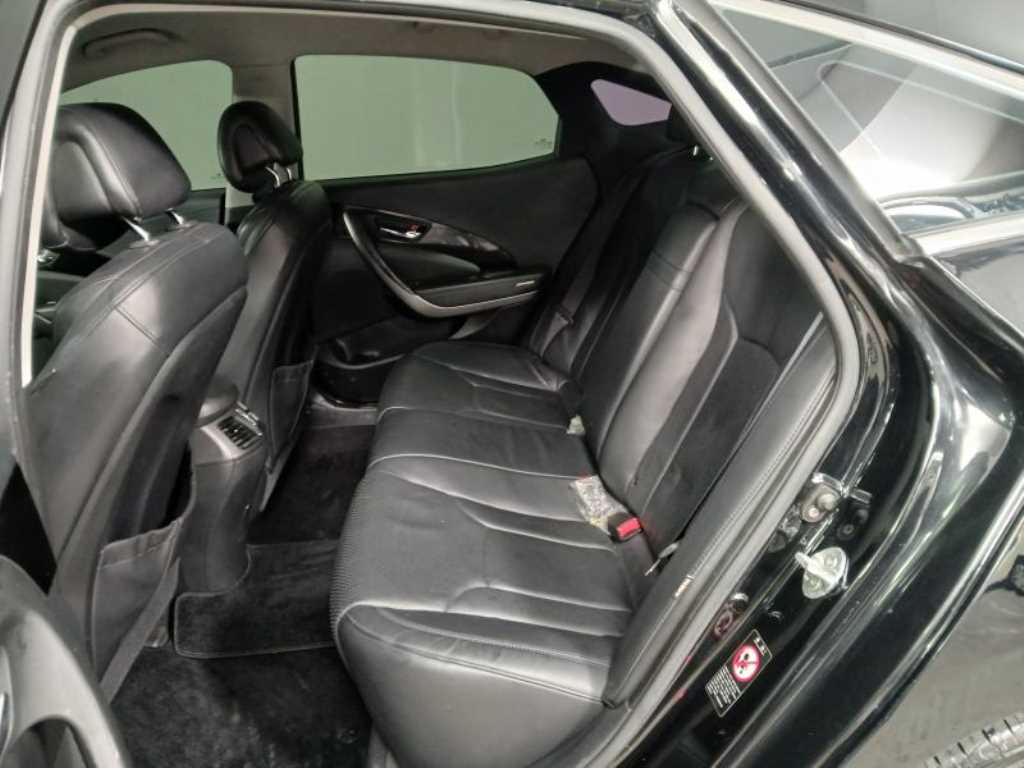 HYUNDAI Grandeur - Vista 7