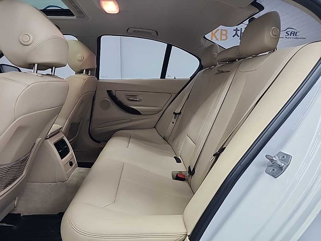 BMW 3 series - Vista 12