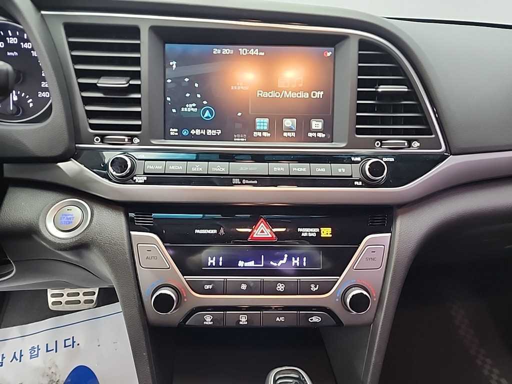 HYUNDAI Avante 2016 - Importación desde Corea - HF Imports Iquique - Foto 16