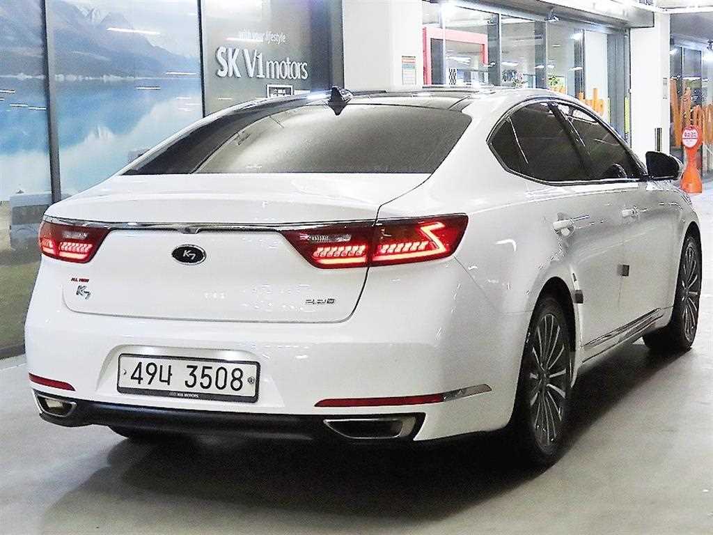 KIA K7 - Vista 4