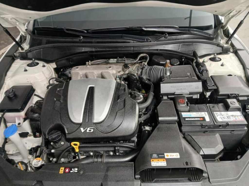 HYUNDAI Grandeur 2021 Blanco - Importación desde Corea - HF Imports Iquique - Foto 19