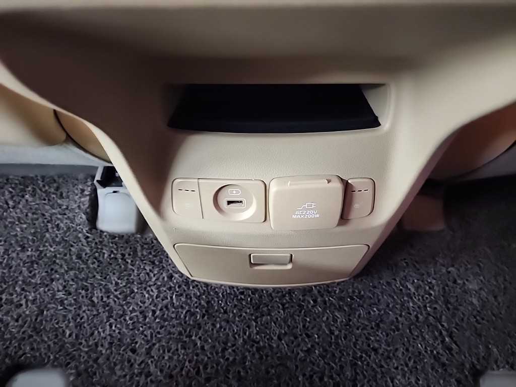 KIA Carnival 2017 - Importación desde Corea - HF Imports Iquique - Foto 13