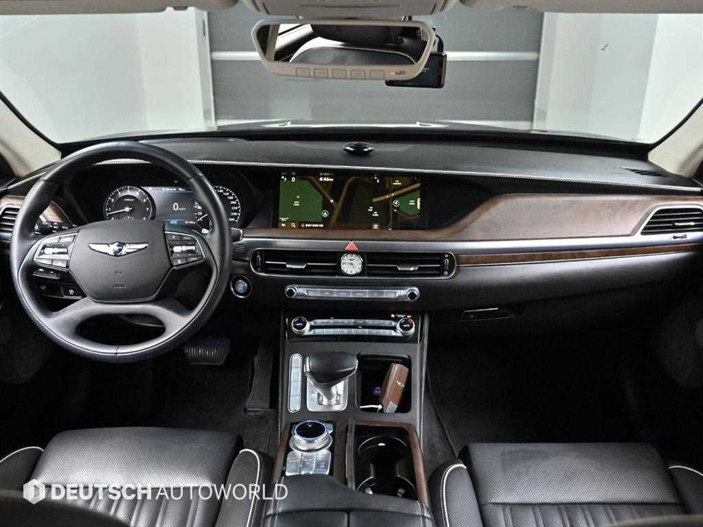 Genesis G90 - Vista 7