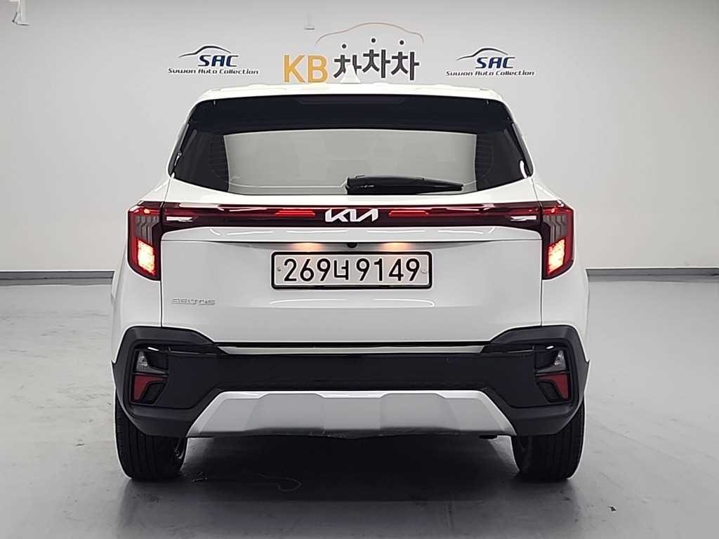 KIA Seltos - Vista 3