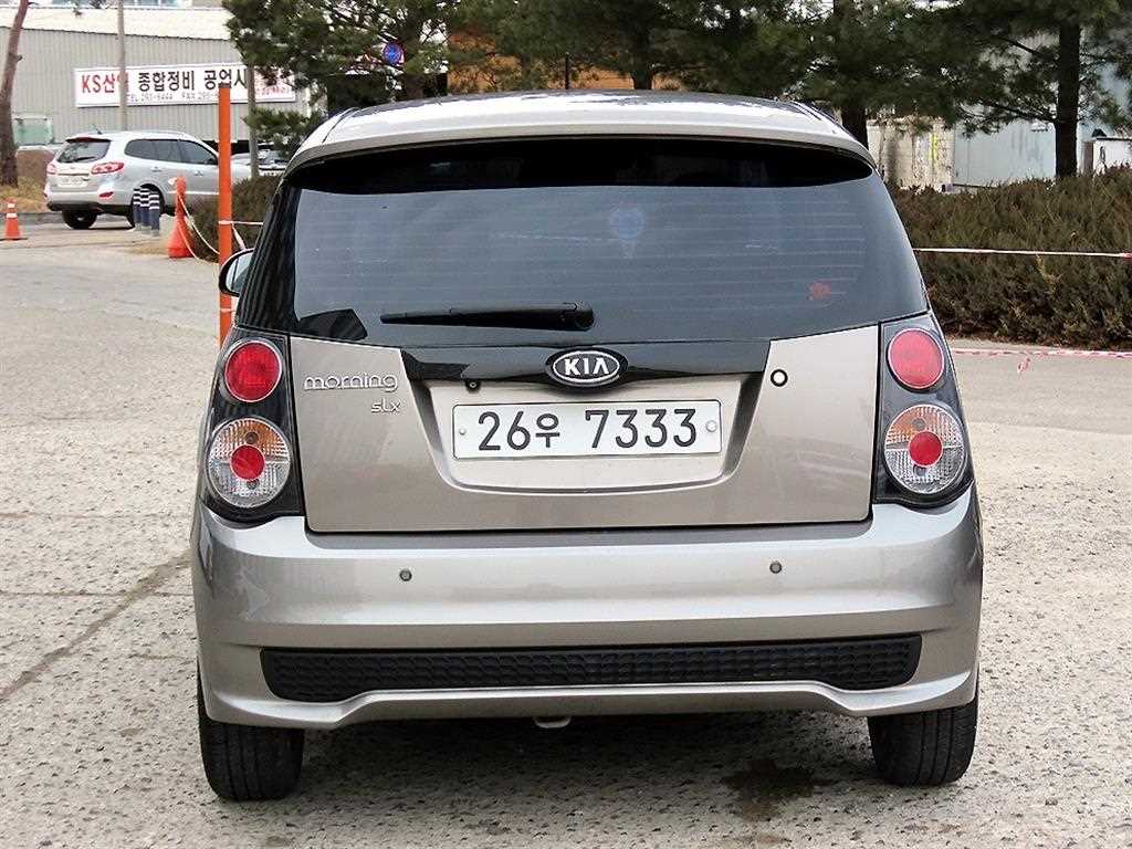 KIA Morning - Vista 4