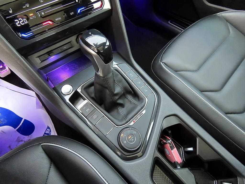 Volkswagen Tiguan - Vista 11