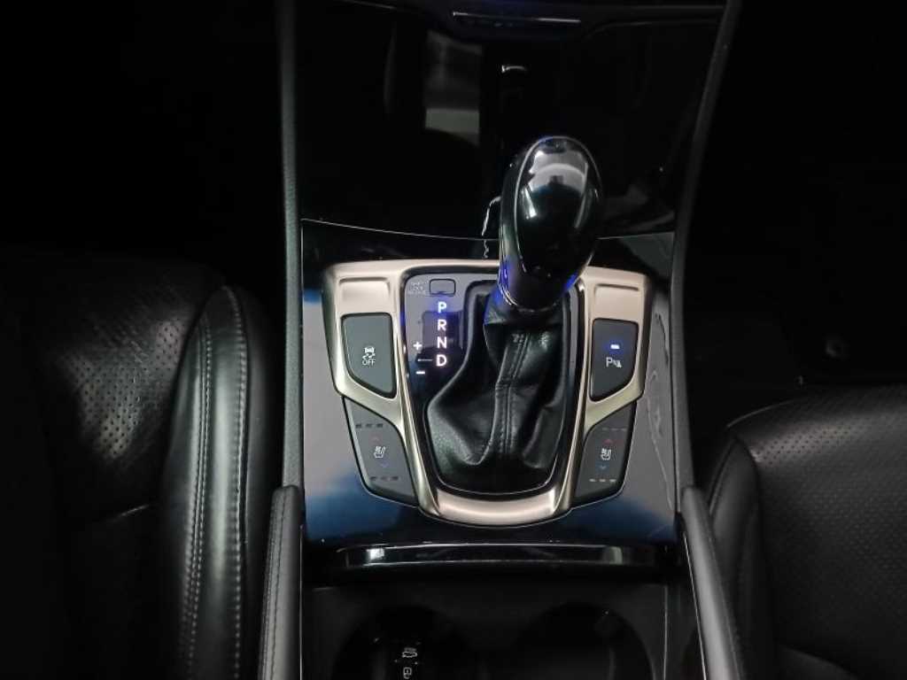 HYUNDAI Grandeur 2011 Negro - Importación desde Corea - HF Imports Iquique - Foto 14